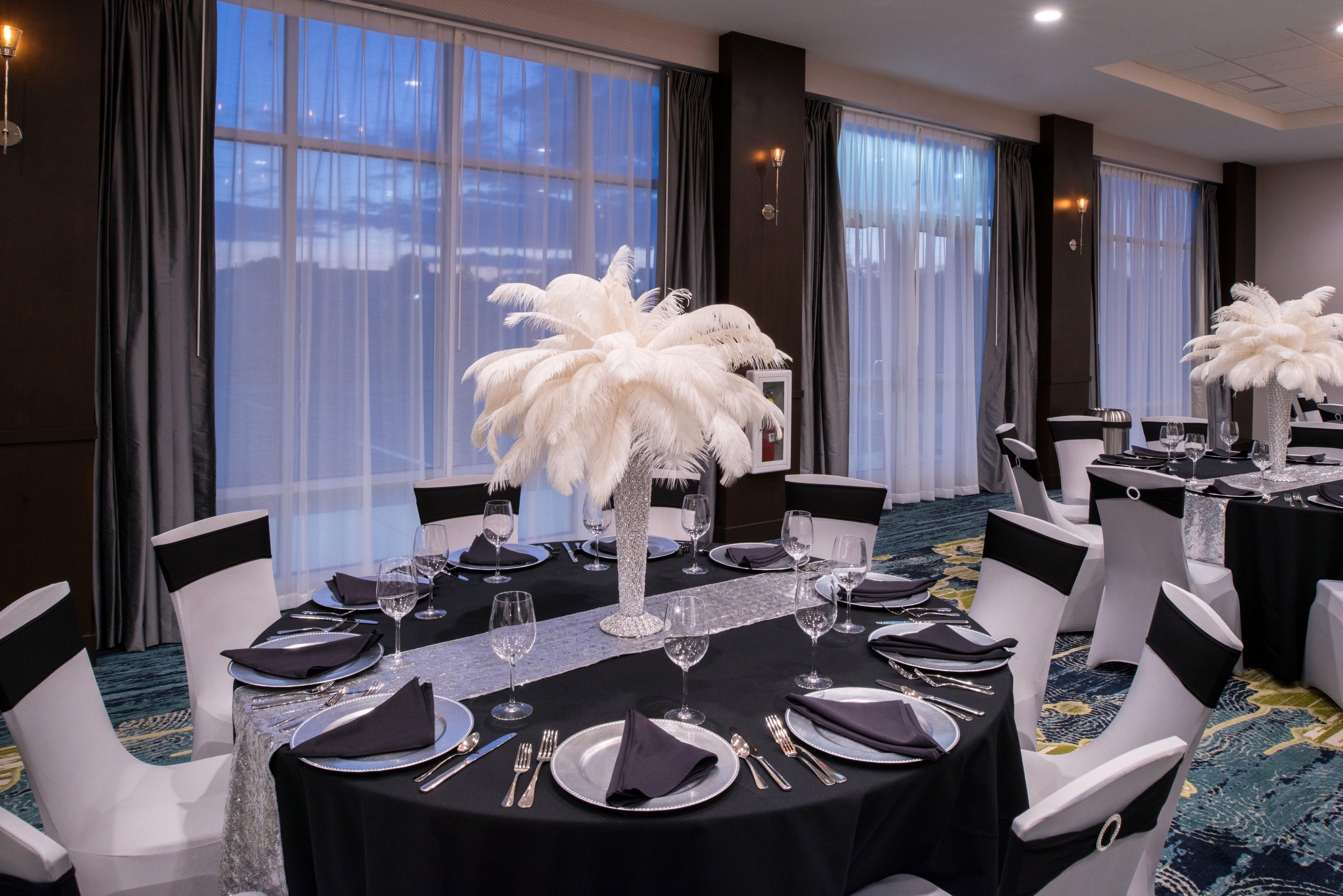 Holiday Inn & Suites - Farmington Hills - Detroit Nw By Ihg Esterno foto