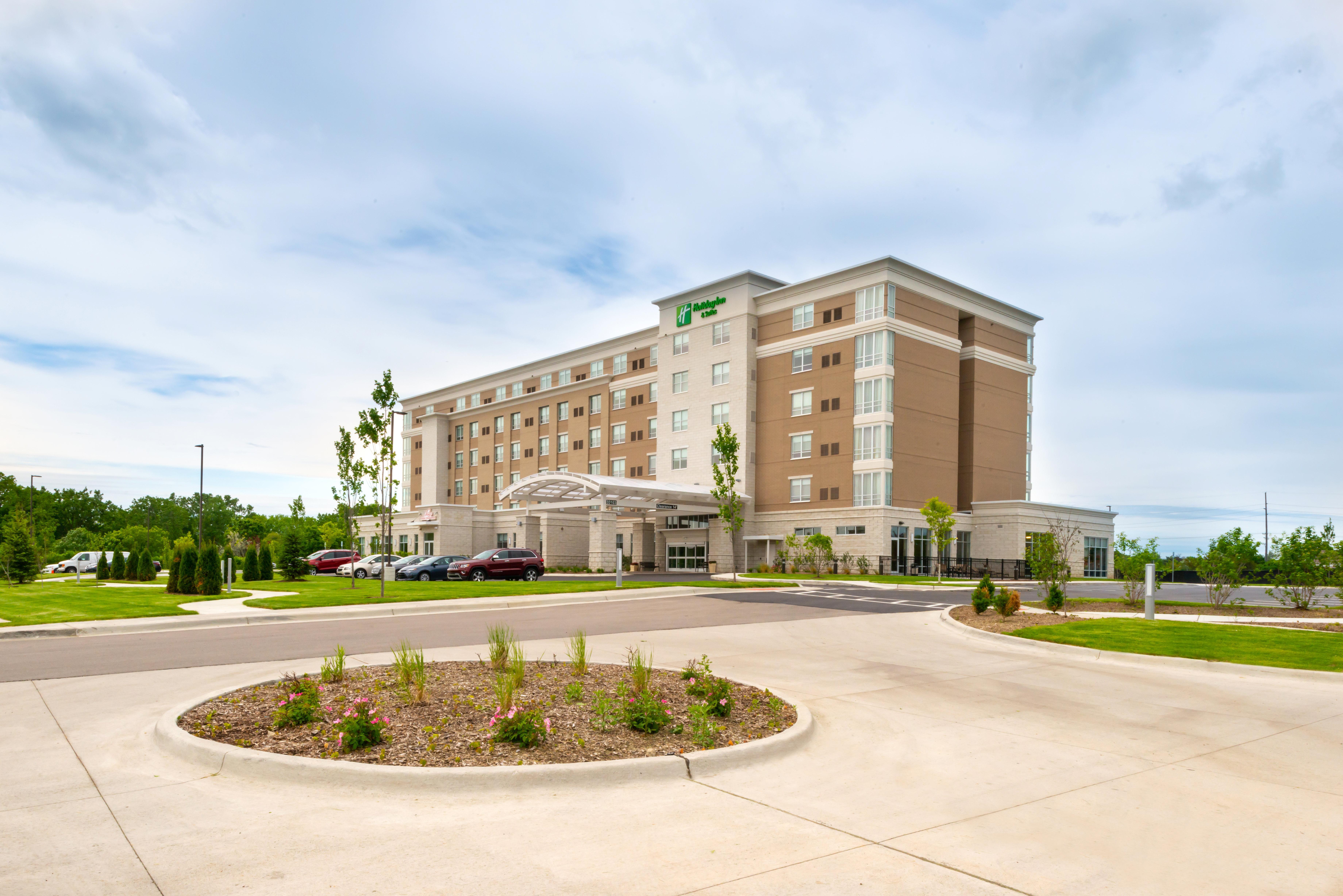 Holiday Inn & Suites - Farmington Hills - Detroit Nw By Ihg Esterno foto