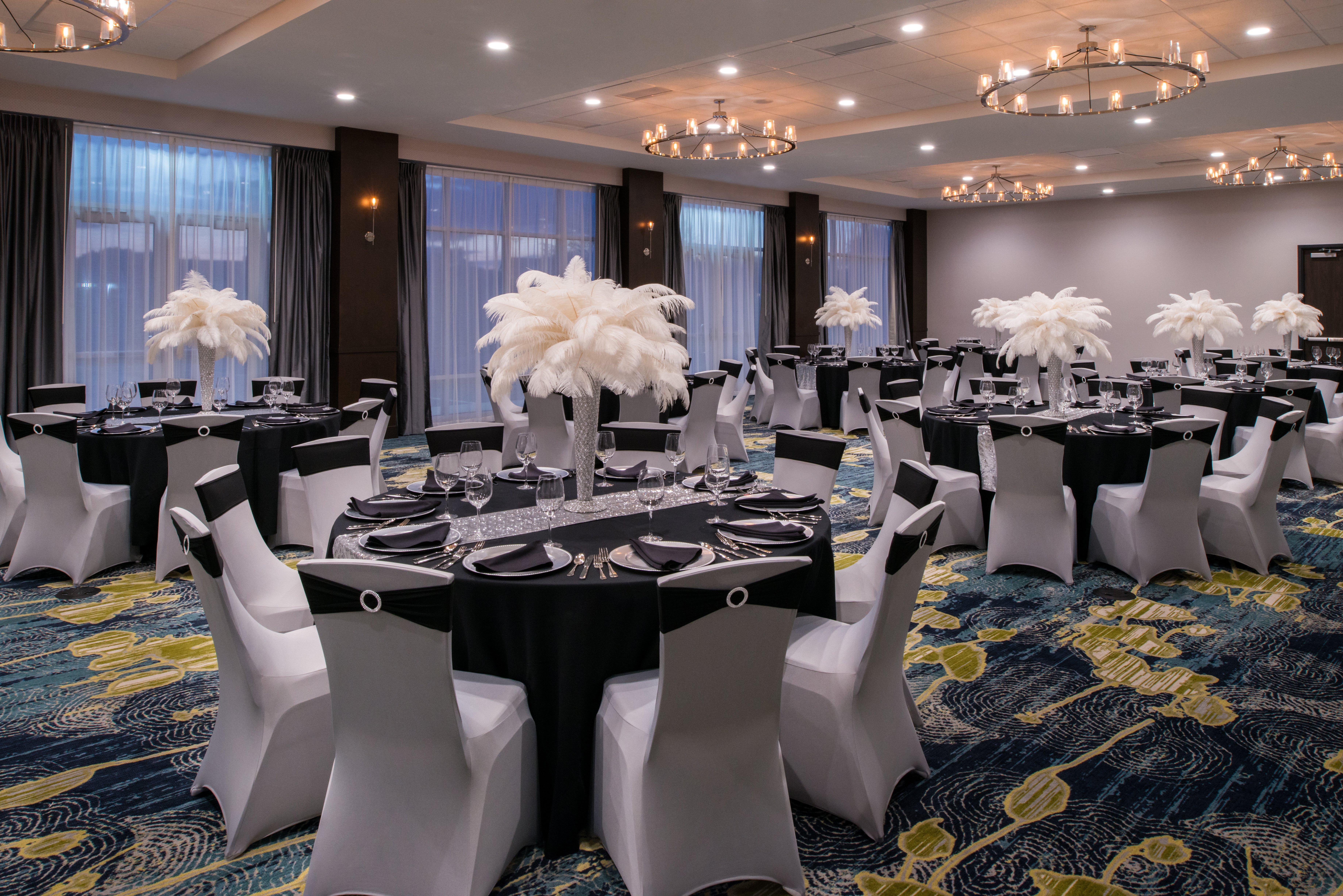 Holiday Inn & Suites - Farmington Hills - Detroit Nw By Ihg Esterno foto