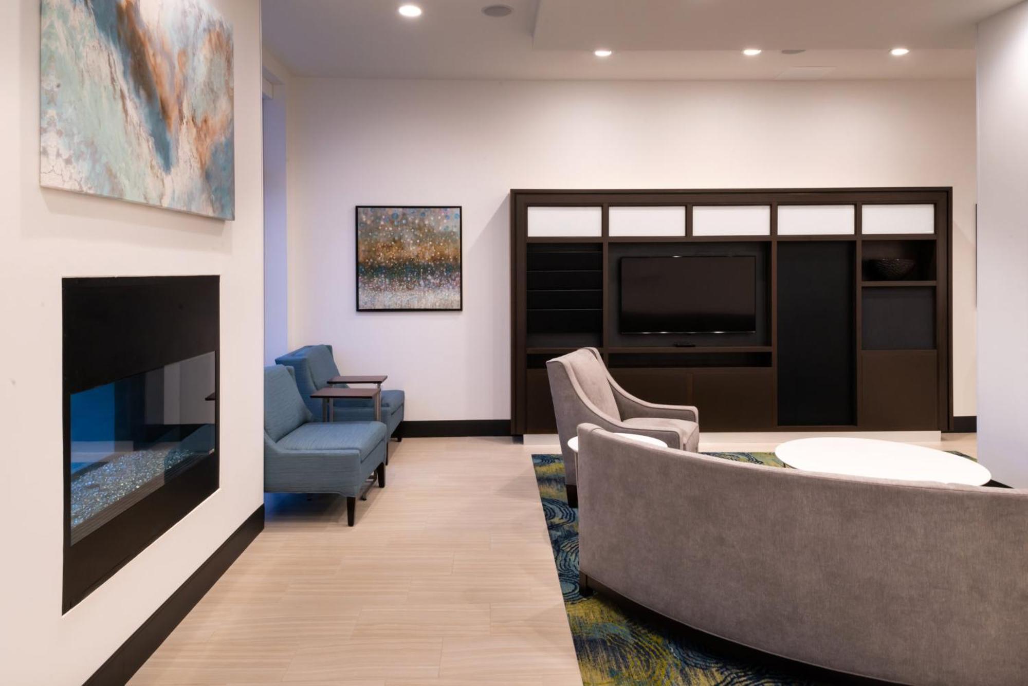 Holiday Inn & Suites - Farmington Hills - Detroit Nw By Ihg Esterno foto