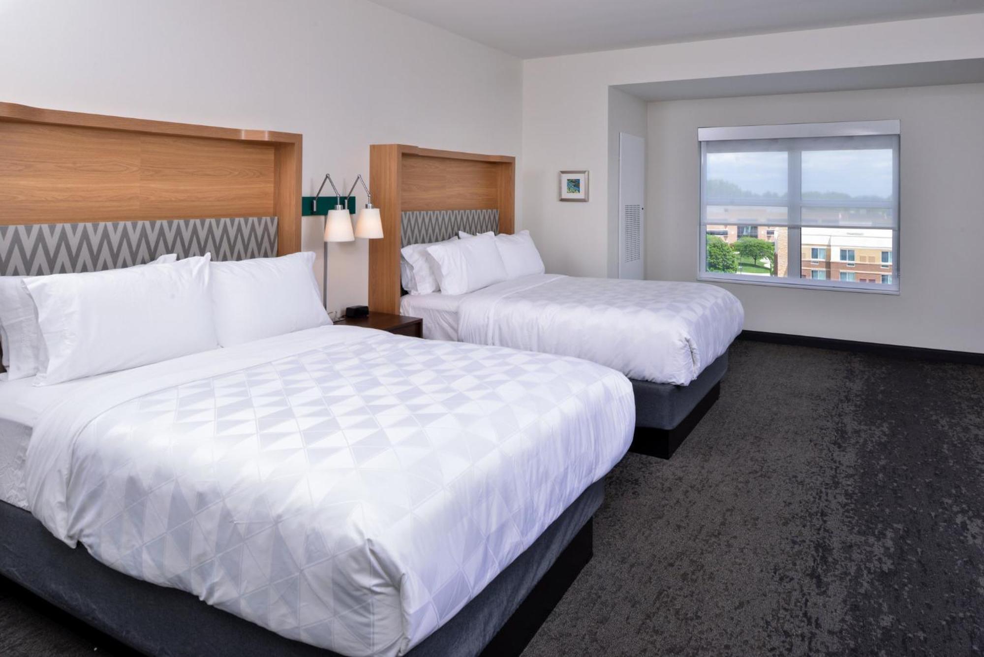 Holiday Inn & Suites - Farmington Hills - Detroit Nw By Ihg Esterno foto
