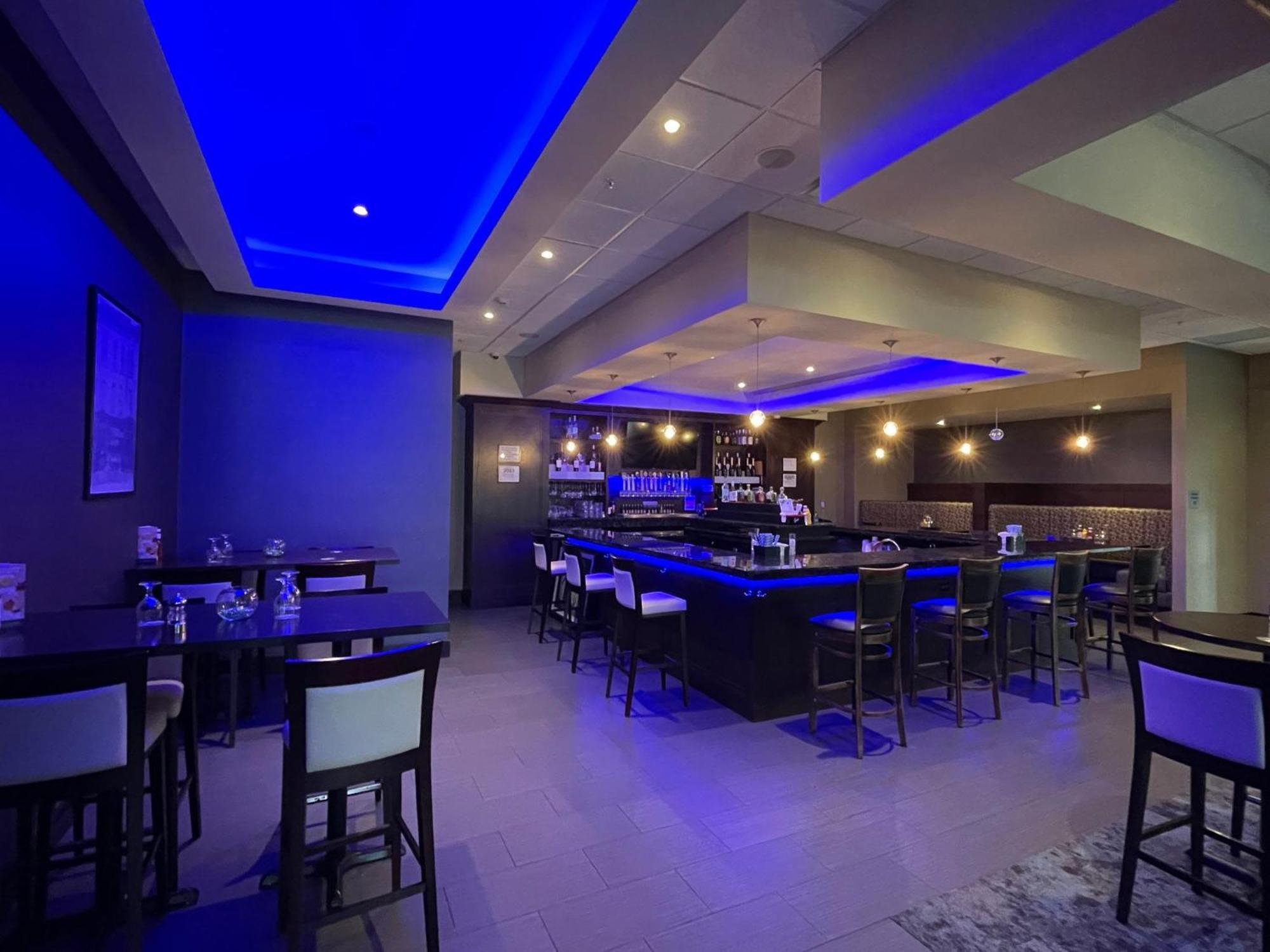 Holiday Inn & Suites - Farmington Hills - Detroit Nw By Ihg Esterno foto