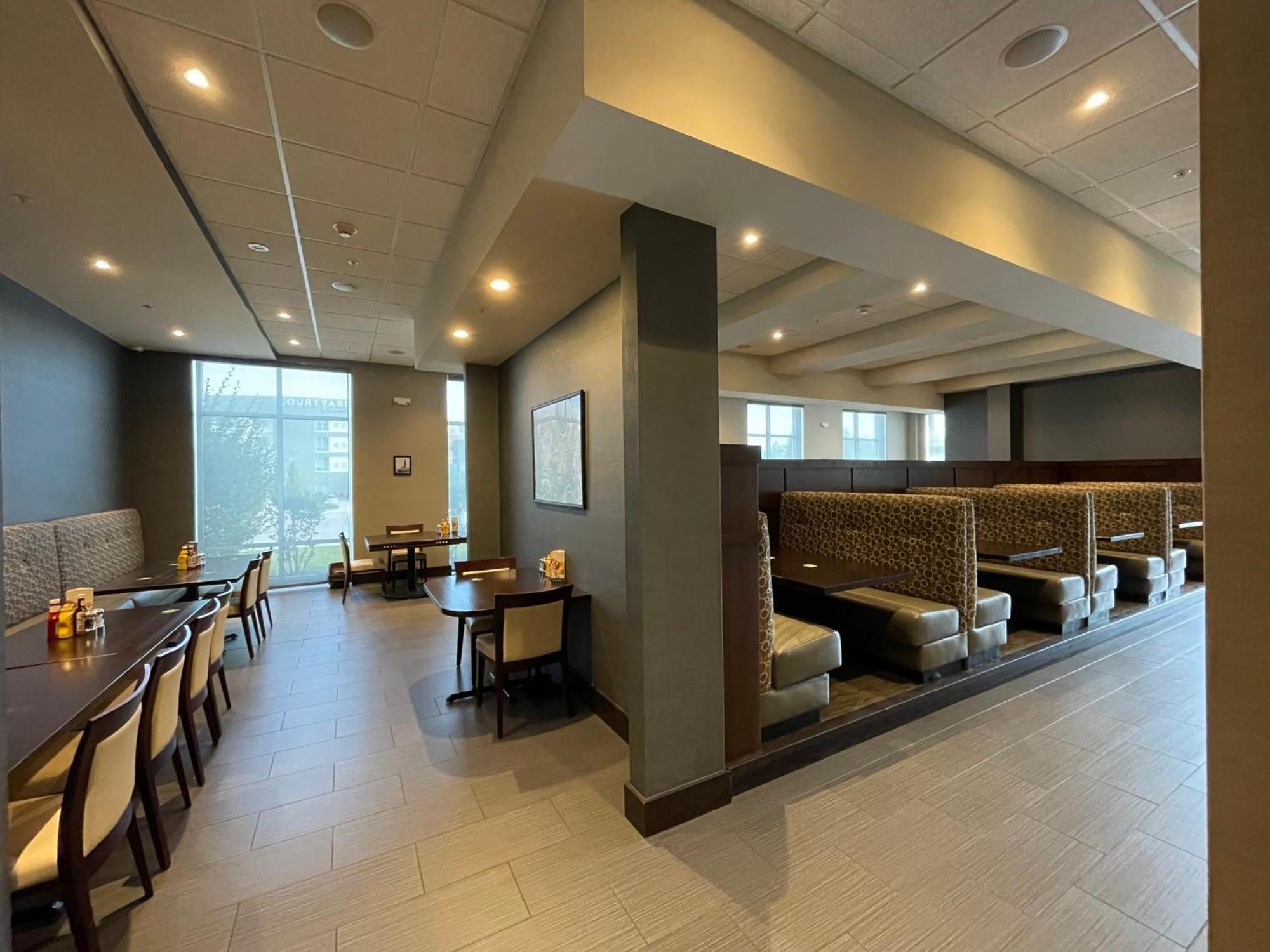 Holiday Inn & Suites - Farmington Hills - Detroit Nw By Ihg Esterno foto